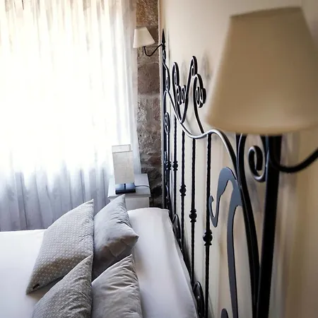 Rural La Pinorra بيت ريفي 4*