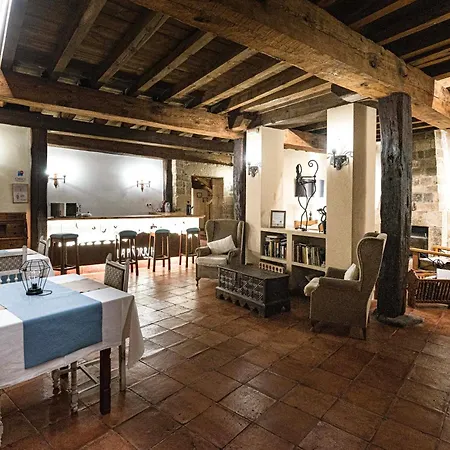 Rural La Pinorra Πανδοχείο