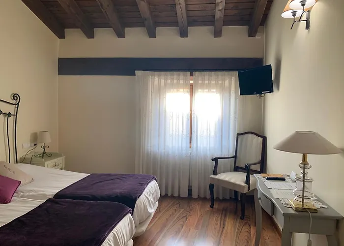 Rural La Pinorra Inn