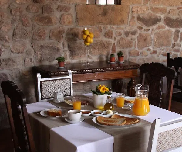 Rural La Pinorra Inn