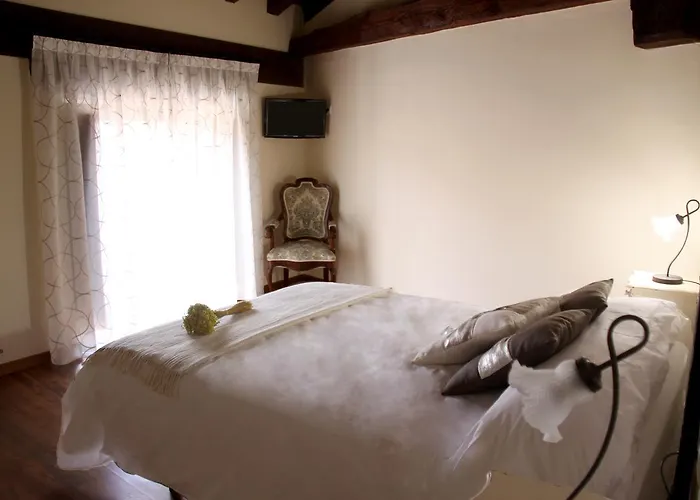 Inn Rural La Pinorra 4*