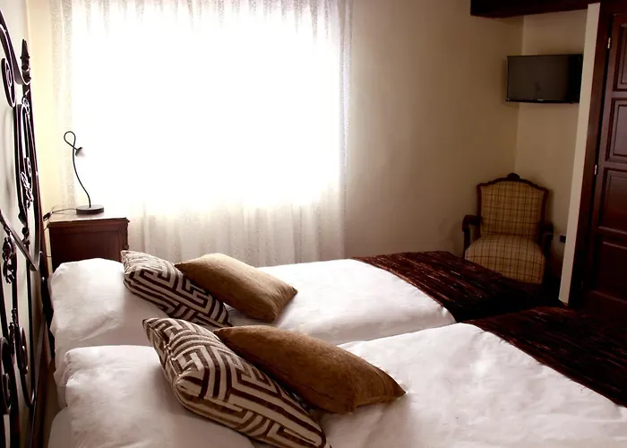 Inn Rural La Pinorra 4*